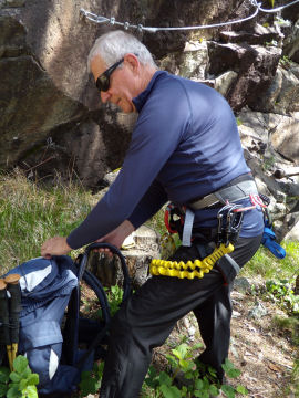 Aldo all’attacco della Ferrata di Covarey (64811 bytes)